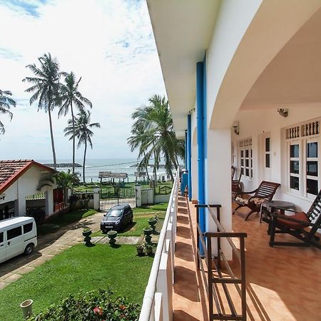 Oyo 490 Shangrela Beach Resort Ambalangoda  Exteriér fotografie